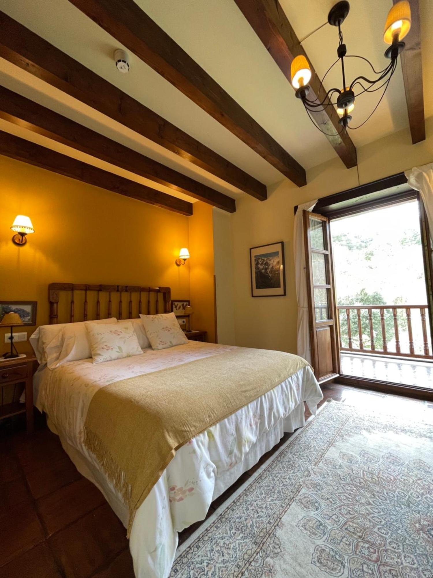 Posada San Pelayo Camaleño Exteriör bild